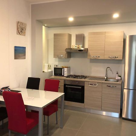 Dea Del Salento Apartment เลชเช ภายนอก รูปภาพ